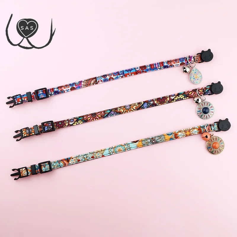 Airtag Cat Collar,Integrated GPS Cat Collar with Air Tag Holder & Bell,Adjustable Breakaway Cat Collar for Girl Boy Cats Puppies