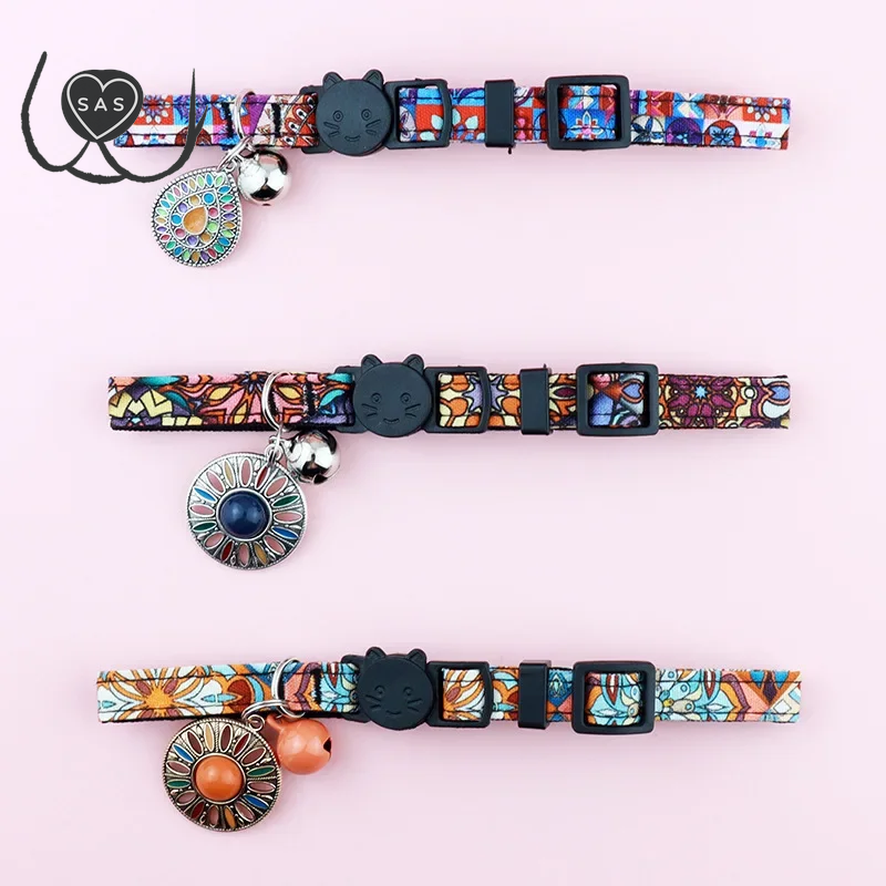 Airtag Cat Collar,Integrated GPS Cat Collar with Air Tag Holder & Bell,Adjustable Breakaway Cat Collar for Girl Boy Cats Puppies