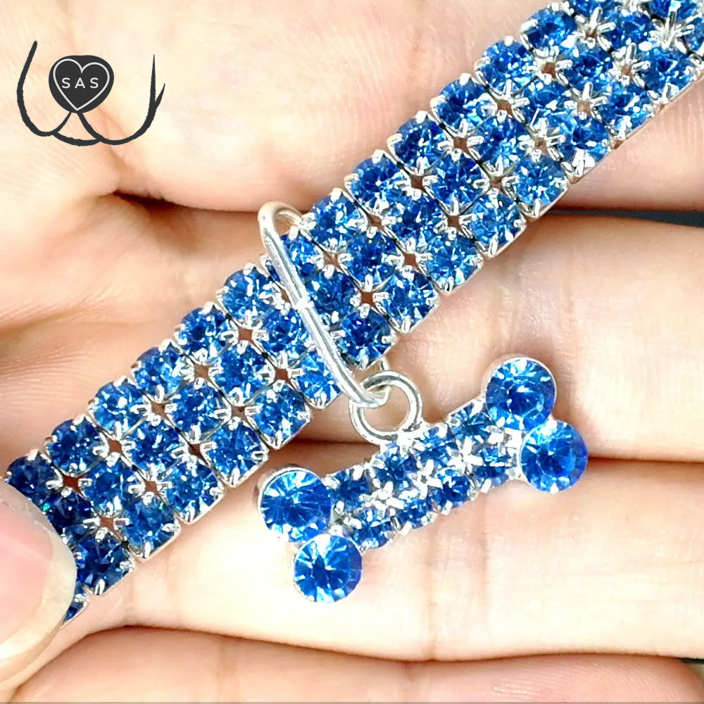 1Pcs Luxury Dog Collar for Big Small Dog Luxuryglitter Jeweled Bone Pendent Luxury Elastic Crystal Dog Collar Dog Accessories
