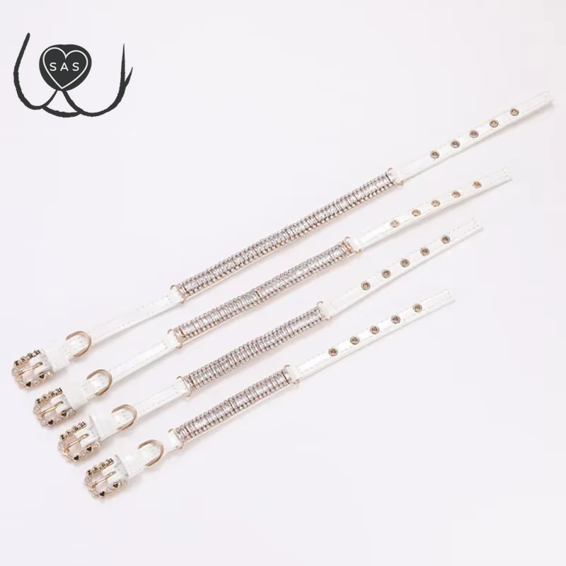 Dog Cat Pearl Collars with Crystal Rhinestone Pearl Cat Necklace Adjustable PU Leather Neck Strap for Small Dogs Cat Accessories